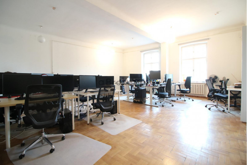 Kraków, Stare Miasto, Karmelicka, Stare Miasto, ul. Karmelicka | 230 m2