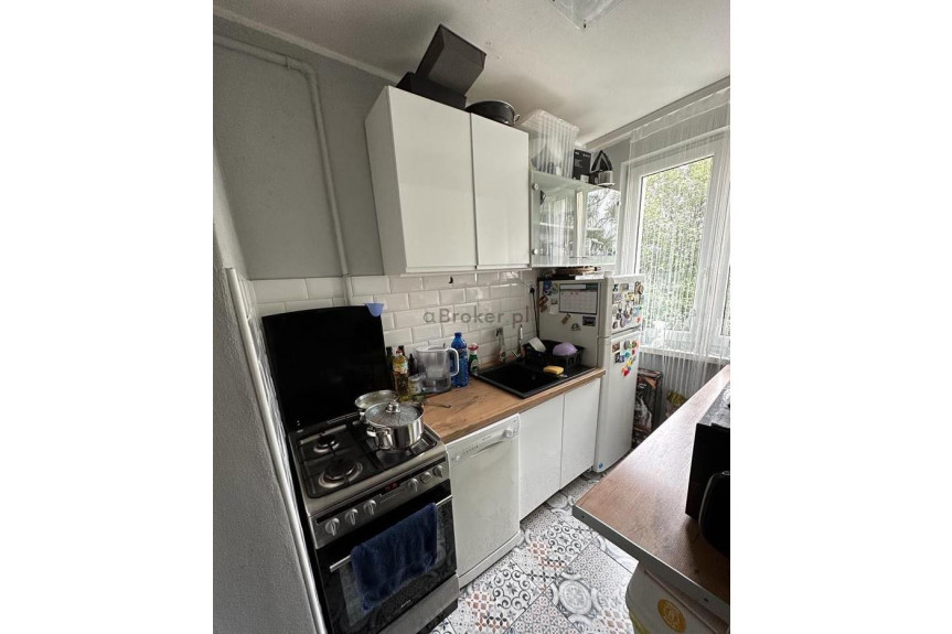 Kraków, Mistrzejowice, os. Tysiąclecia, Dwupokojowe mieszkanie 38m2 z balkonem.