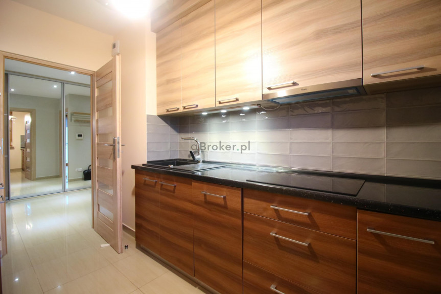 Kraków, Dębniki, Ludwinów, Dworska, Brak VAT 50 m2| Dworska, Centrum Kongresowe ICE