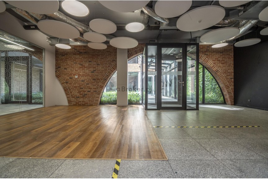 małopolskie, Krak&oacute;w, Stare Miasto, Lubicz, Biuro niedaleko Dworca Gł&oacute;wnego | 485 m2 parter