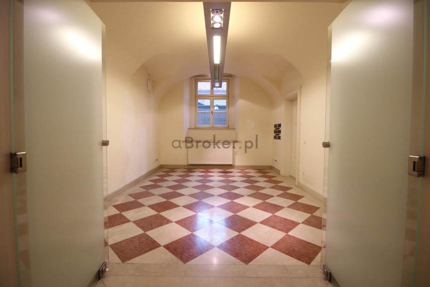 Krak&oacute;w, Stare Miasto, Karmelicka, Biuro 160 m2 | Stare Miasto, Karmelicka | 5 pokoi |