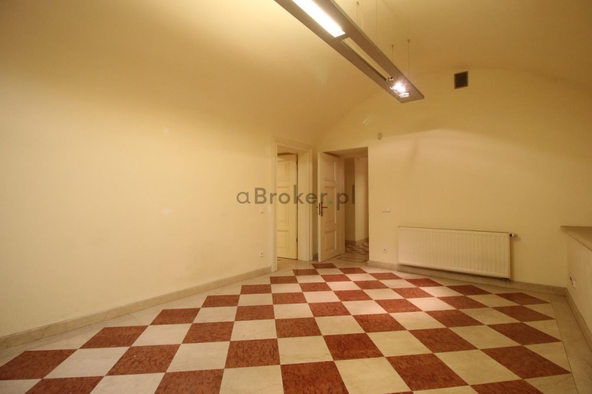 Krak&oacute;w, Stare Miasto, Karmelicka, Biuro 160 m2 | Stare Miasto, Karmelicka | 5 pokoi |