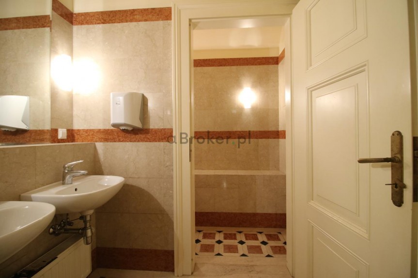 Krak&oacute;w, Stare Miasto, Karmelicka, Biuro 160 m2 | Stare Miasto, Karmelicka | 5 pokoi |