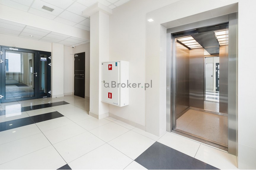 Krak&oacute;w, Bronowice, Bronowice Małe, Bronowicka, Lokal 360 m2 | 12 pokoi | duży parking