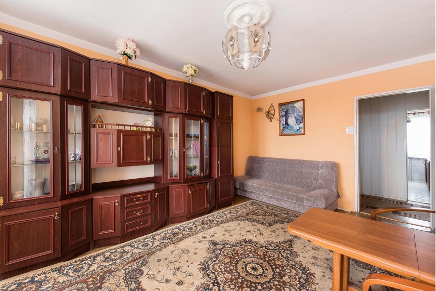 Krak&oacute;w, Gołaśka, Ustawne 3 pokoje osobna kuchnia  duży balkon  dobra komunikacja bezpośrednio spod bloku