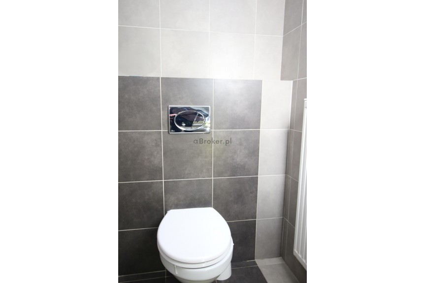 krakowski, Skawina, Żwirki i Wigury, Lokal parter WITRYNA RYNEK parking