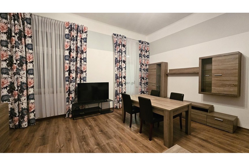 Krak&oacute;w, Krak&oacute;w-Śr&oacute;dmieście, Stare Miasto, Szlak, Mieszkanie 100 m&sup2;  Stare Miasto | 3 pokoje | Kamienica |