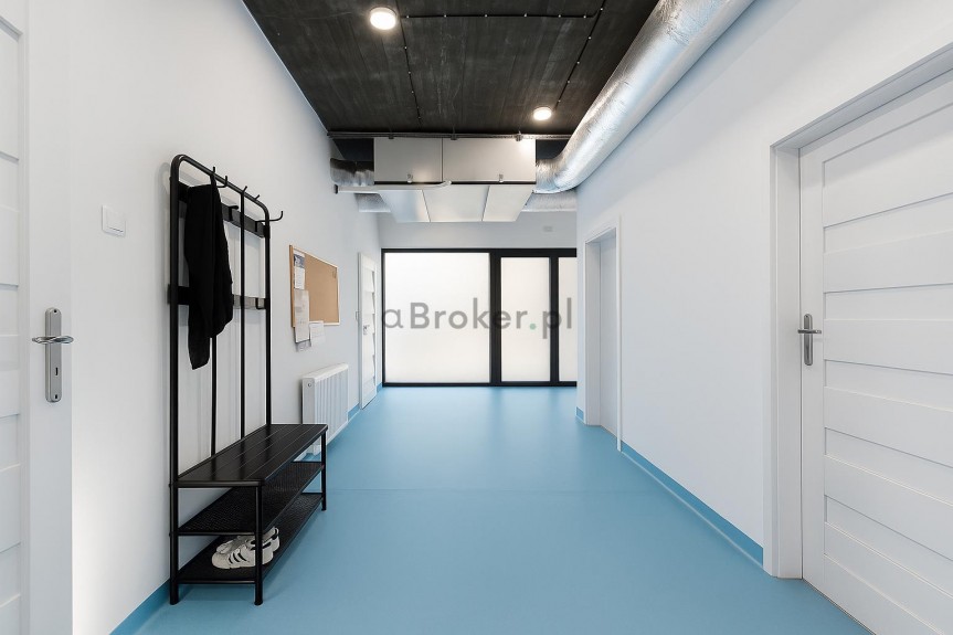 Krak&oacute;w, Dębniki, Tyniecka, Gotowy lokal pod usługi gabinety |Parter, PARKING