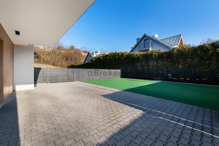 Krak&oacute;w, Dębniki, Tyniecka, Gotowy lokal pod usługi gabinety |Parter, PARKING