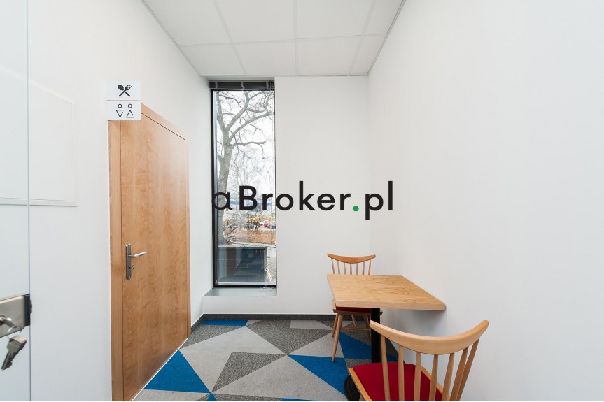 Krak&oacute;w, Łagiewniki-Borek Fałęcki, Łagiewniki, Zakopiańska, Krak&oacute;w, Zakopiańska | Reprezentacyjne biuro 137 m&sup2; | parking | klimatyzacja