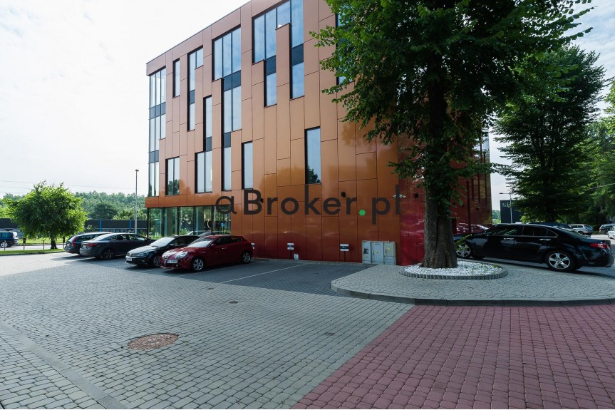 Krak&oacute;w, Łagiewniki-Borek Fałęcki, Łagiewniki, Zakopiańska, Krak&oacute;w, Zakopiańska | Reprezentacyjne biuro 137 m&sup2; | parking | klimatyzacja