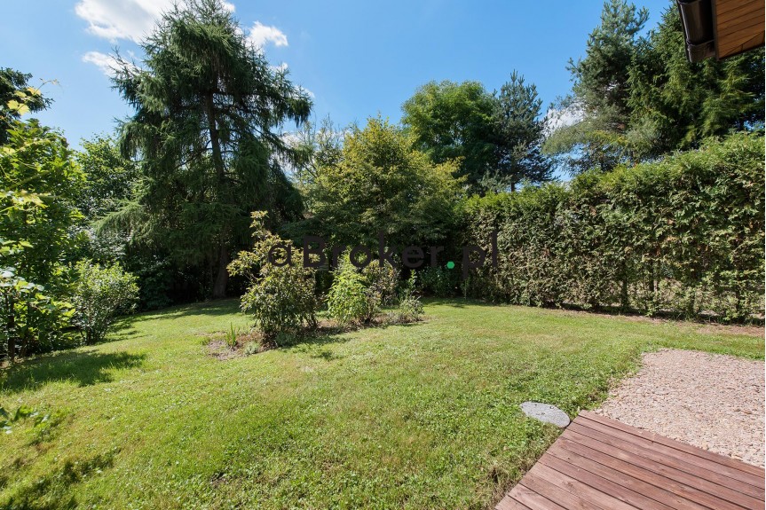 myślenicki, Myślenice, Krzyszkowice, Nowoczesny dom dla dw&oacute;ch rodzin przy lesie , 218 m&sup2;, działka 14 ar&oacute;w
