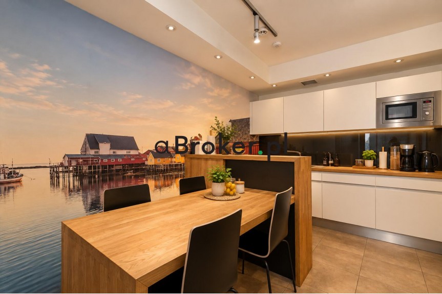 Krak&oacute;w, Podg&oacute;rze, Stare Podg&oacute;rze, Kalwaryjska, ul. Kalwaryjska |BIURO 150 m&sup2; Z TARASEM 30 m&sup2; | HYBRYDA