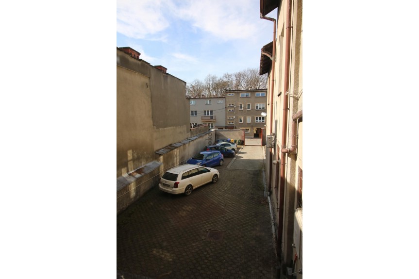 krakowski, Skawina, Żwirki i Wigury, Lokal parter WITRYNA RYNEK parking